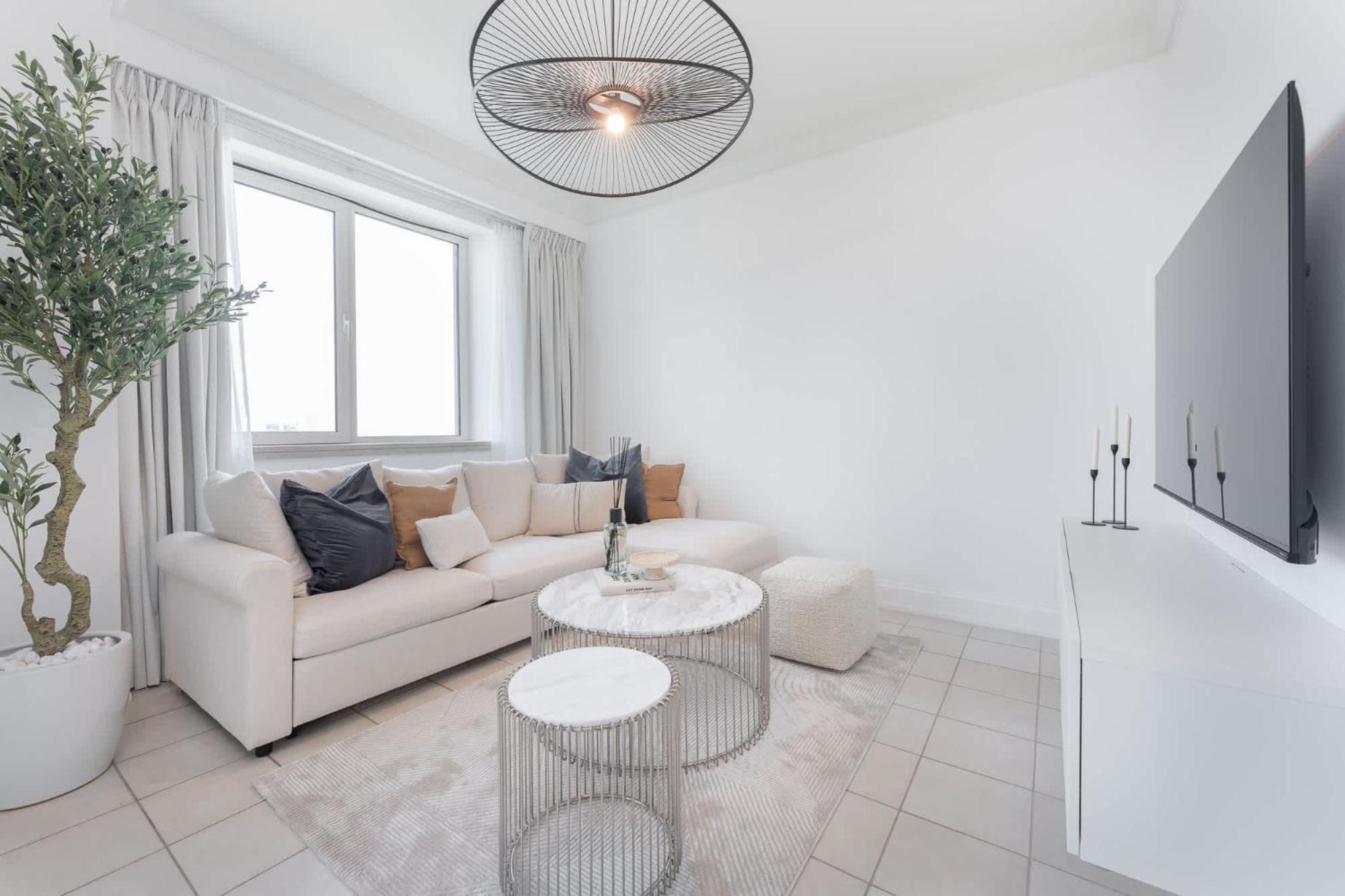 Prime 2br Near Marina Mall & Tram Apartment
